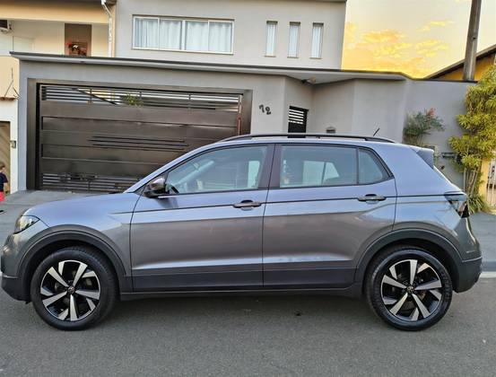 VOLKSWAGEN T-CROSS 1.0 200 TSI TOTAL FLEX AUTOMÁTICO